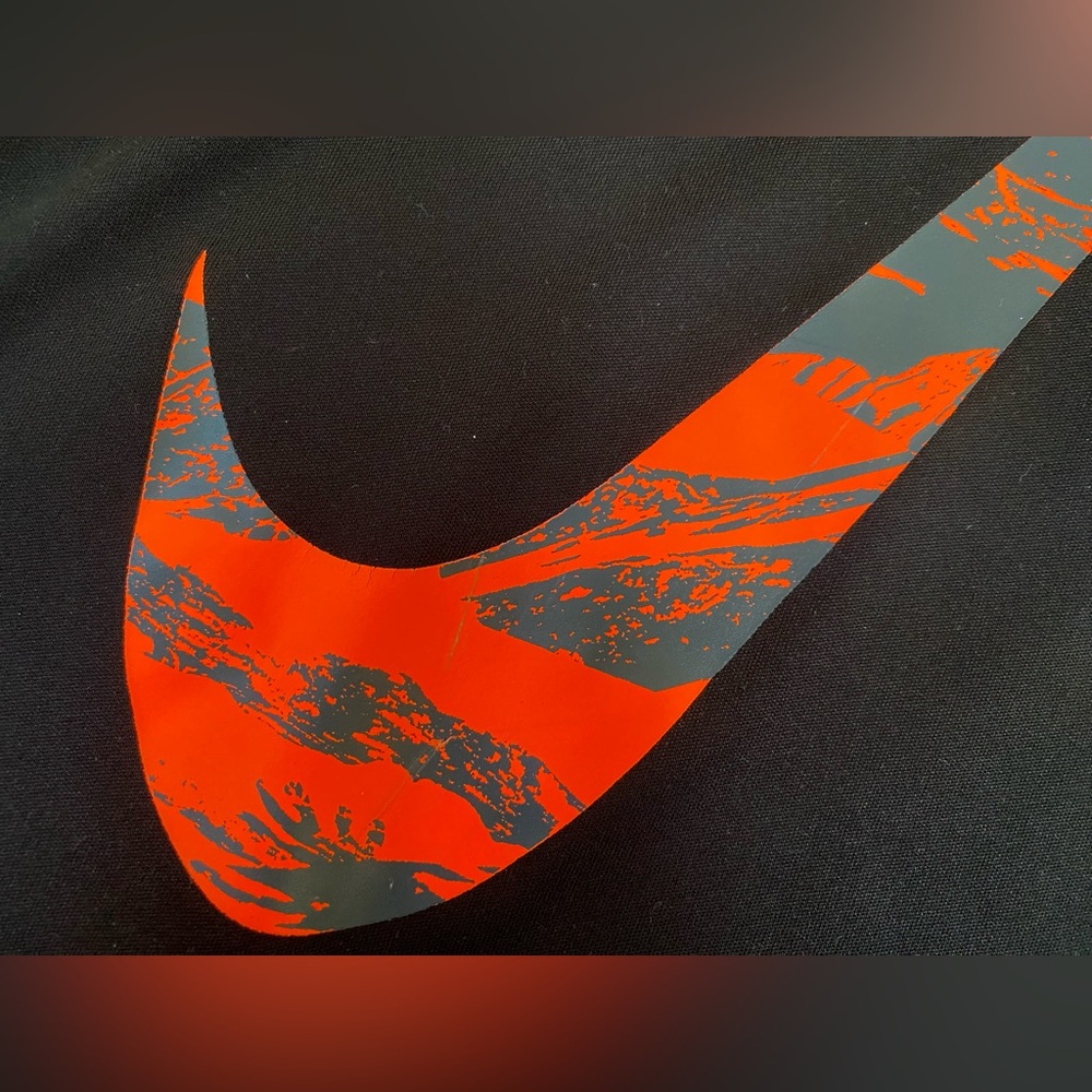 Nike Grey Dri Fit Black Orange Swoosh Logo Long Sleeve Shirts Tee Boy’s Size 5 - Picture 11 of 13